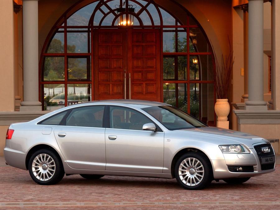  Audi A6 4.2 Quattro Sedan (4F, C6) 2005 года  (ZA) (фото 10 из 13)